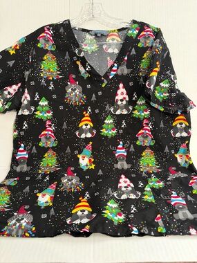 Serene Black Christmas Dog & Gnome Print V-Neck Scrub Top